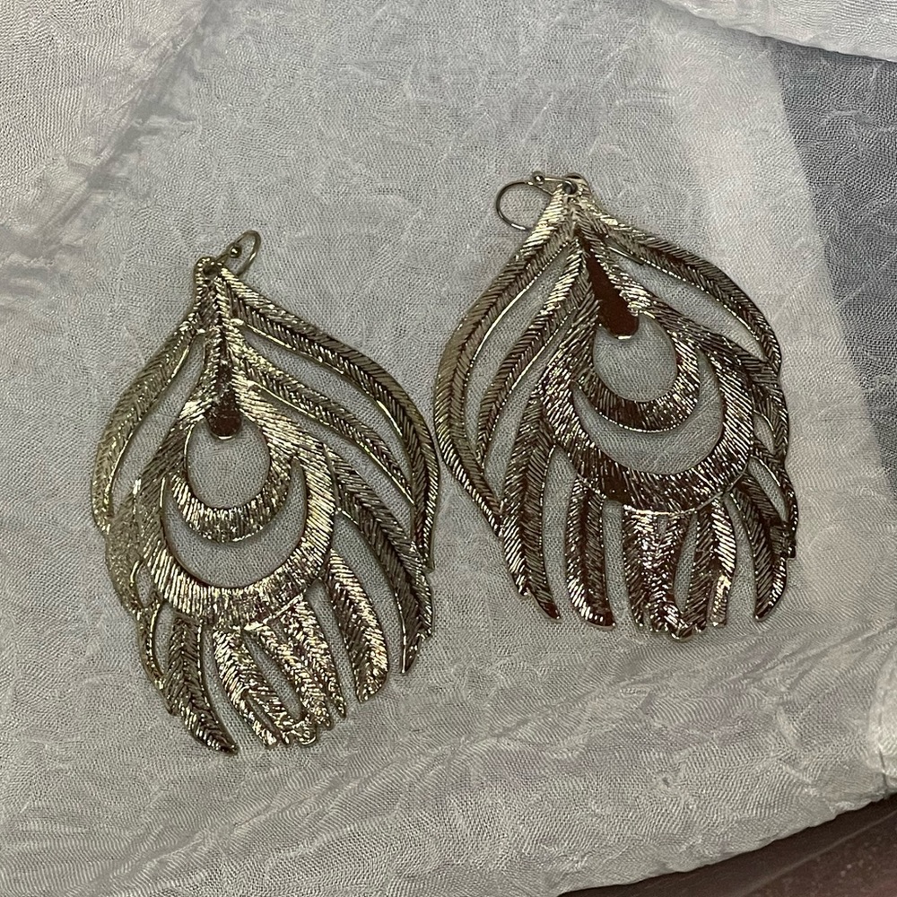 Kendra Scott Gold Statement Earrings